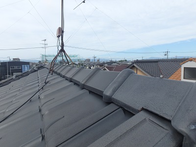 施工前の屋根棟