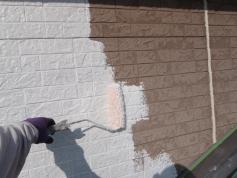 外壁　塗装　施工中
