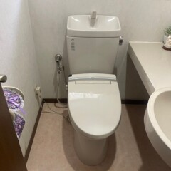 トイレ　施工前