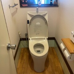 トイレ　施工前
