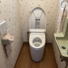 トイレ交換工事　施工後