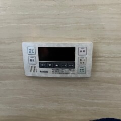 給湯器　施工前2