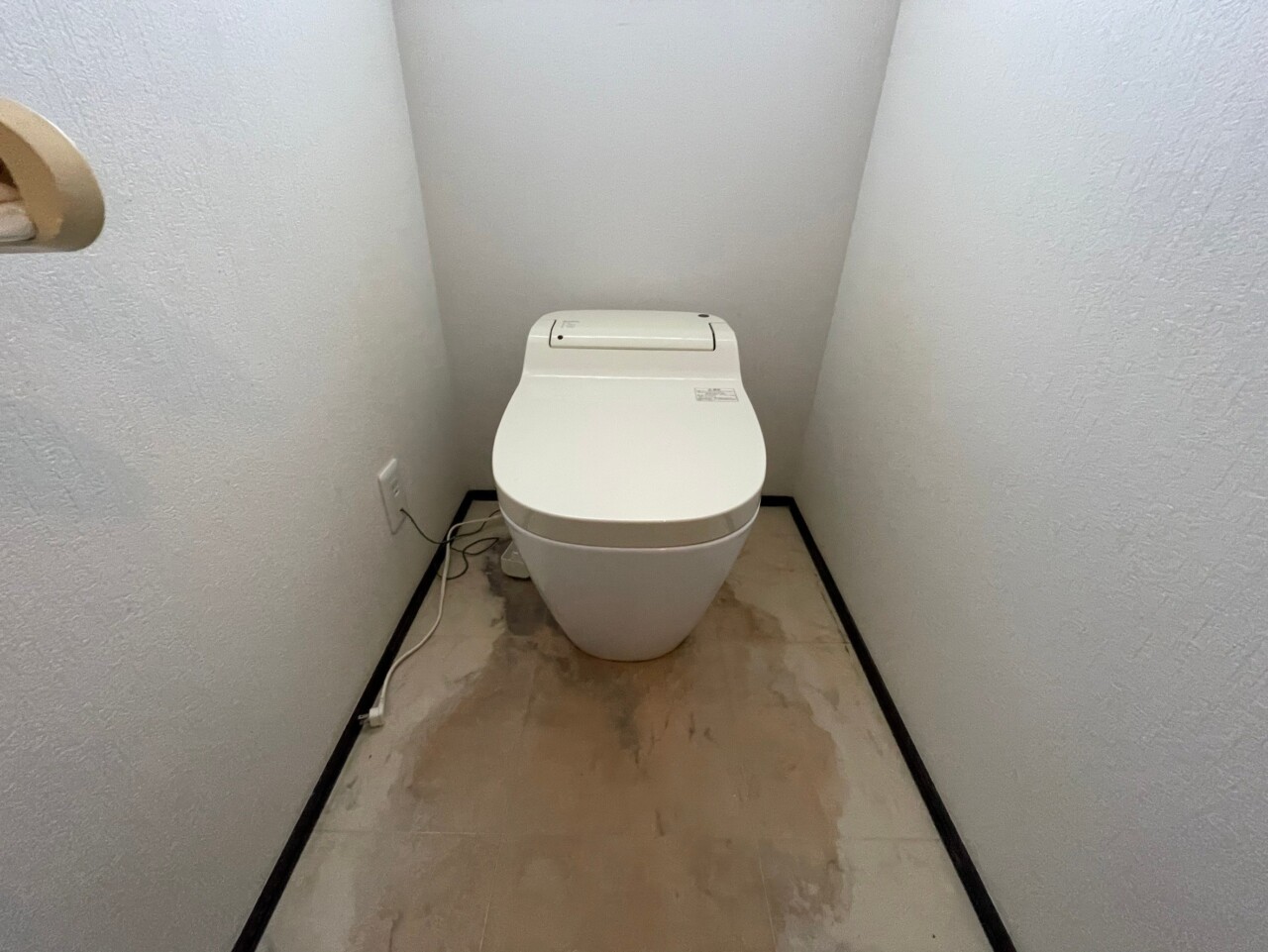 トイレ施工前
