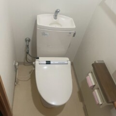 トイレ　施工前